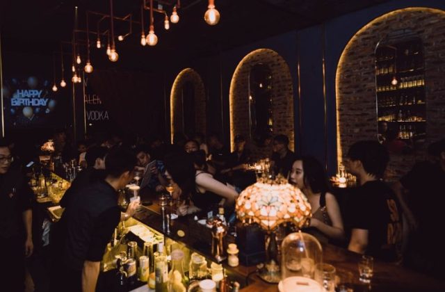 El Éxito Cocktail Bar & Lounge là một quán pub Bắc Ninh nổi tiếng