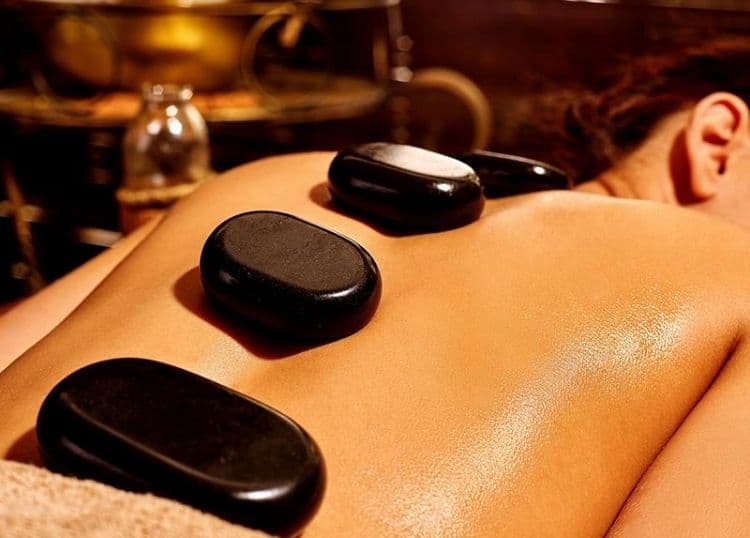 Spa Massage đá nóng Đà Nẵng chuyên nghiệp
